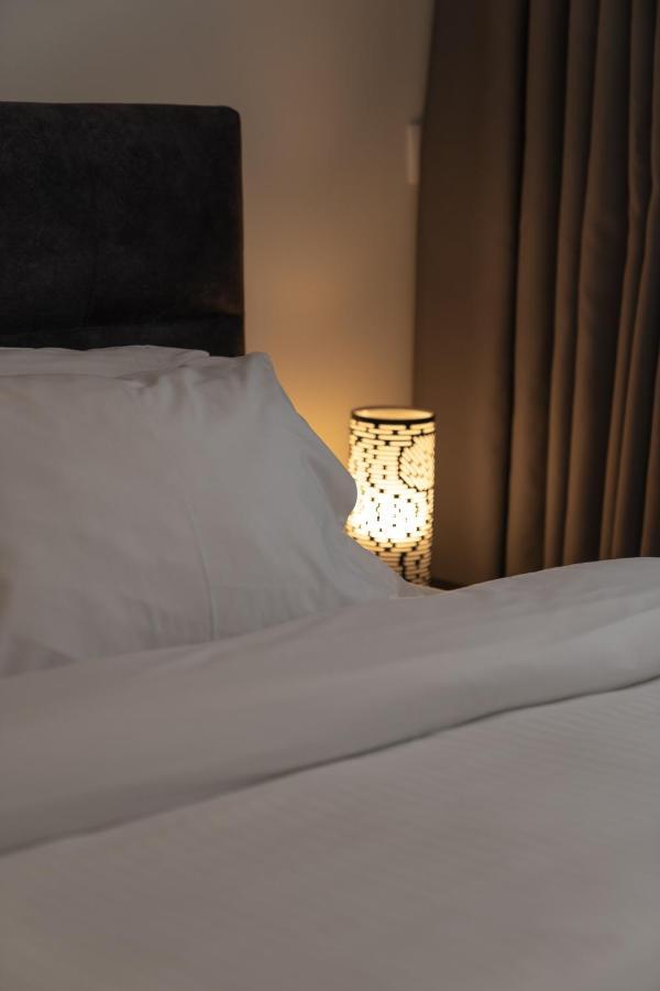 Dema Luxury Suites - Perikleous E8 Aten Exteriör bild