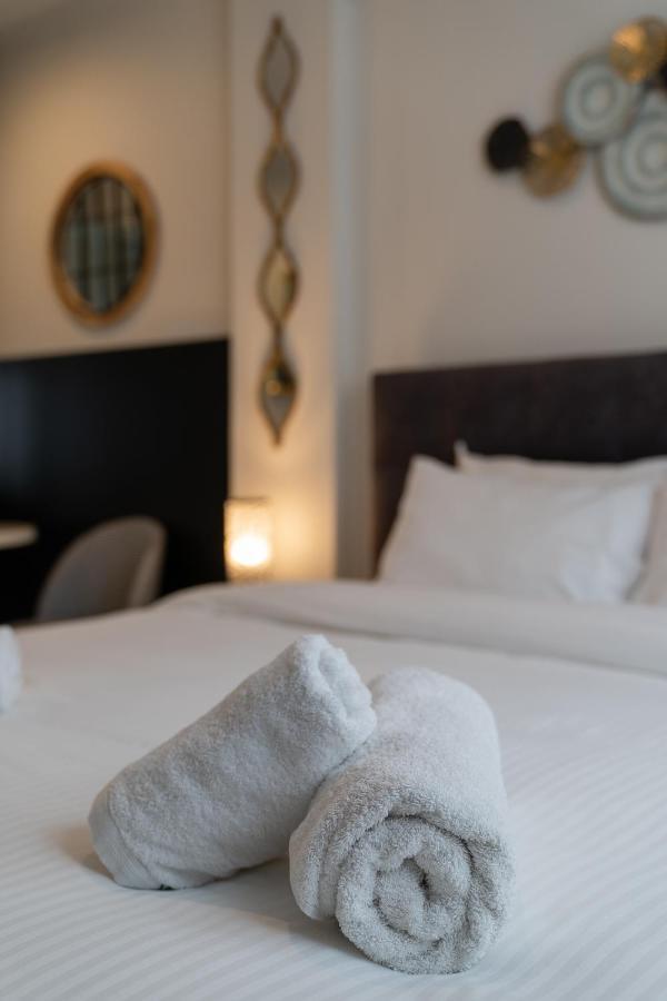 Dema Luxury Suites - Perikleous E8 Aten Exteriör bild